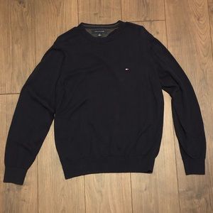 90’s Tommy Hilfiger navy sweater